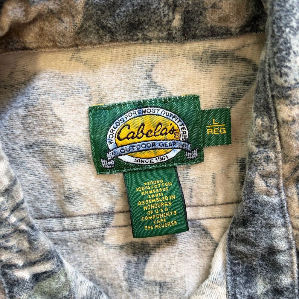 Cabela’s Long Sleeve Button Up Shirt Flannel Mossy Oak Flannel Mens Large - Picture 4 of 7